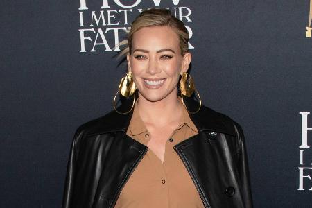 Hilary Duff ist zum vierten Mal Mutter geworden Hilary Duff ist zum vierten Mal Mutter geworden