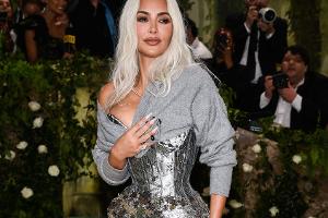 Atmen als Kunstform: Kim Kardashian gibt Einblick in Met-Gala-Auftritt