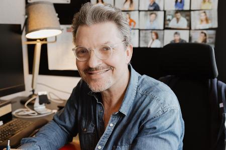 Hardy Krüger jr. wird Beauty-Doc bei Hardy Krüger jr. wird Beauty-Doc bei