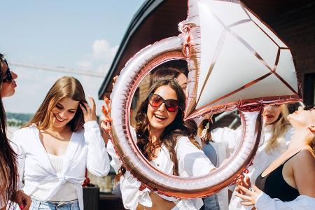 Mit diesen Gadgets wird der Junggesellinnenabschied ein Highlight Mit diesen Gadgets wird der Junggesellinnenabschied ein Highlight