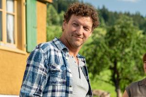 "Daheim in den Bergen"-Star Thomas Unger schwärmt von der "Bettszene"