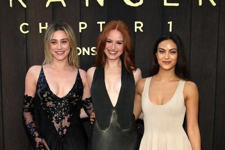 Madelaine Petsch feiert Reunion mit Madelaine Petsch feiert Reunion mit