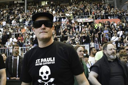 St.-Pauli-Präsident über Bundesliga: St.-Pauli-Präsident über Bundesliga: