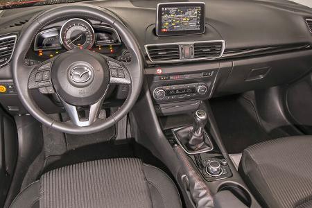 Mazda 3 Skyactiv-G 165, Cockpit
