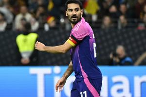 Werbetafeln in Berlin: Kapitän Gündogan bei der EM