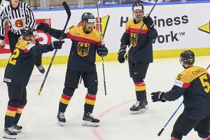 Viertelfinale fast sicher: Deutscher Arbeitssieg gegen Polen