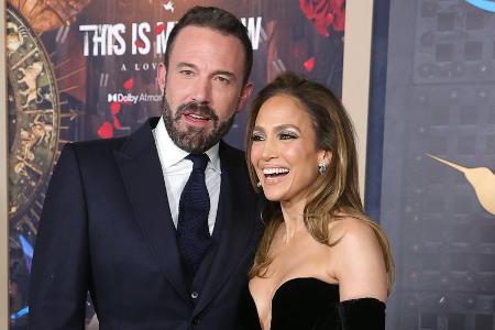 Doch keine Krise? Ben Affleck und Jennifer Lopez zusammen gesichtet Doch keine Krise? Ben Affleck und Jennifer Lopez zusammen gesichtet
