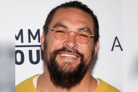Wieder vom Markt: Jason Momoa macht seine neue Beziehung offiziell Wieder vom Markt: Jason Momoa macht seine neue Beziehung offiziell