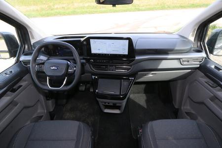 Bürstner Copa C 500 im Test Cockpit