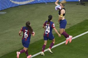 "Wechsel einer Dynastie": Quadruple macht Barca-Frauen stolz