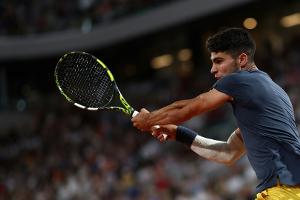 French Open: Alcaraz problemlos weiter
