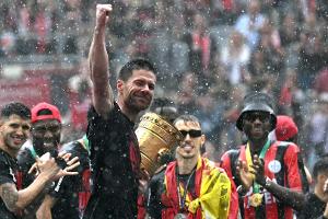 "Deutscher Double-Sieger": Leverkusen feiert seine Helden