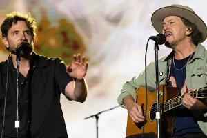BottleRock-Festival: Bradley Cooper mit gefühlvollem Auftritt