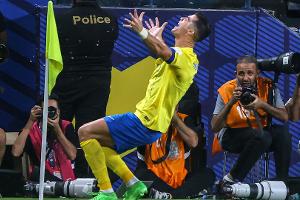 Ronaldo per Doppelpack zur Bestmarke: "Rekorde folgen mir"