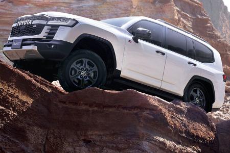 Toyota Land Cruiser 300 MY 2022