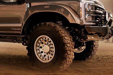05/2024 AT44 XT2 Ford F-550 Krug Expedition Wohnmobil 6x6