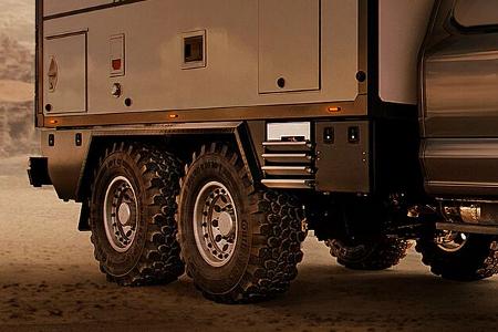 05/2024 AT44 XT2 Ford F-550 Krug Expedition Wohnmobil 6x6