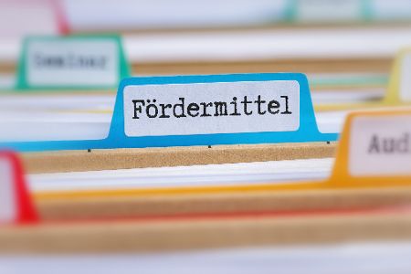 Aktenreiter mit dem Wort 