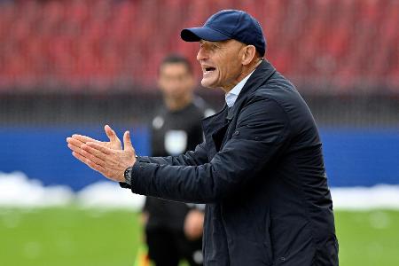 Drei Trainerkandidaten beim VfL Bochum Drei Trainerkandidaten beim VfL Bochum