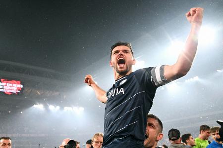 Stöger und Asano verlassen Bochum - drei Trainerkandidaten Stöger und Asano verlassen Bochum - drei Trainerkandidaten