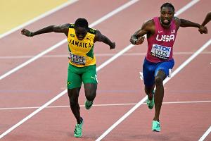 9,82: Sprinter Seville schlägt Lyles bei Olympia-Härtetest