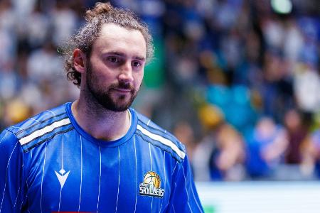 Nach Aufstieg: Völler beendet Basketballkarriere Nach Aufstieg: Völler beendet Basketballkarriere