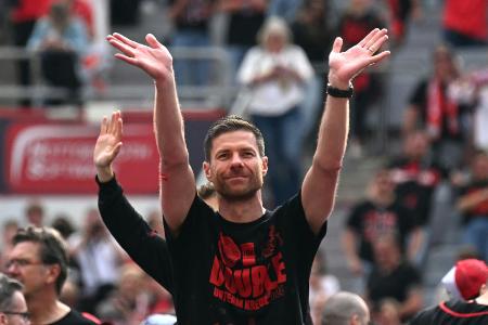 Bundesliga-Profis tippen: Deutschland wird Europameister Bundesliga-Profis tippen: Deutschland wird Europameister