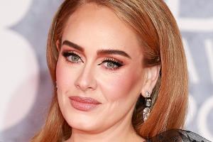 Adele reagiert wütend auf homophoben Zuschauerkommentar