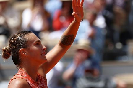 French Open: Sabalenka ohne Mühe ins Viertelfinale French Open: Sabalenka ohne Mühe ins Viertelfinale