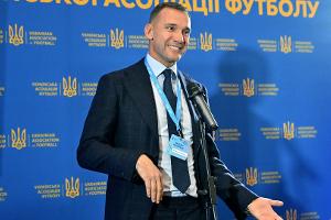 DFB baut Ukraine-Hilfe aus