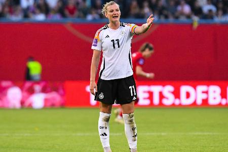 DFB-Frauen starten ohne Popp, Torhüterin Johannes debütiert DFB-Frauen starten ohne Popp, Torhüterin Johannes debütiert