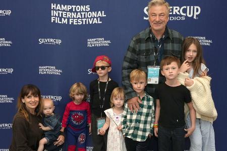Alec und Hilaria Baldwin kündigen eigene Realityshow an Alec und Hilaria Baldwin kündigen eigene Realityshow an