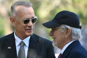 80. D-Day-Jahrestag: Tom Hanks und Steven Spielberg sind in Frankreich