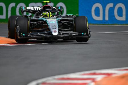 Hamilton schnappt sich die Bestzeit im dritten Training Hamilton schnappt sich die Bestzeit im dritten Training