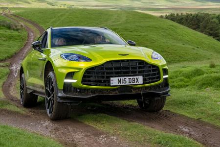Aston Martin DBX 707