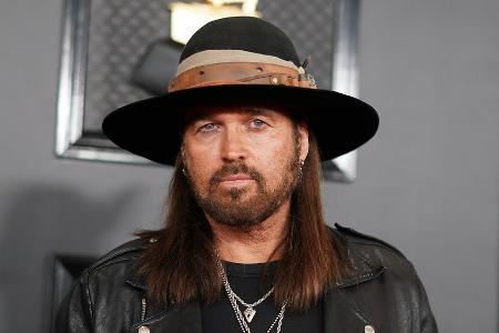 Nach wenigen Monaten: Billy Ray Cyrus soll Scheidung eingereicht haben Nach wenigen Monaten: Billy Ray Cyrus soll Scheidung eingereicht haben