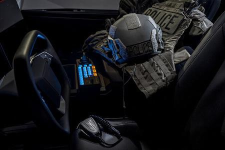 Tesla Cybertruck Polizeiauto Up.Fit Unplugged Performance