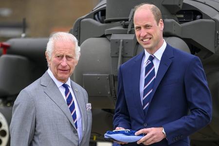 Britischer Vatertag: Prinz William gratuliert Charles mit Kinderbild Britischer Vatertag: Prinz William gratuliert Charles mit Kinderbild
