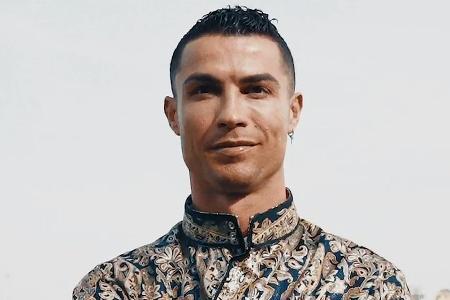 Fußballstar Cristiano Ronaldo zwischen Disziplin und Patchwork-Glück Fußballstar Cristiano Ronaldo zwischen Disziplin und Patchwork-Glück