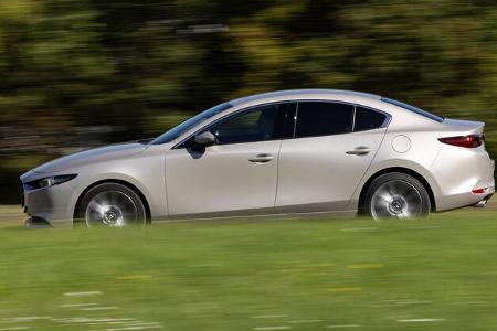 Mazda 3 Fastback e-Skyactive-G 2.0