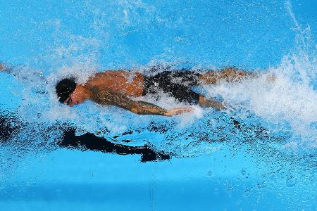 Olympia-Quali: Schwimmstar Dressel scheitert über 100 m Olympia-Quali: Schwimmstar Dressel scheitert über 100 m