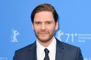Daniel Brühl erhält Ehrenpreis beim Filmfestival in Karlsbad