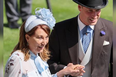 Prinzessin Kate: Ihre Eltern unterstützen William beim Royal Ascot Prinzessin Kate: Ihre Eltern unterstützen William beim Royal Ascot