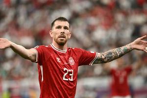 Höjbjerg lobt EM-Stimmung - nur Frankfurter Rasen mies