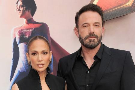 Wird Ben Affleck der Trubel um Jennifer Lopez zu viel? Wird Ben Affleck der Trubel um Jennifer Lopez zu viel?