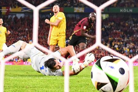 De Bruyne verspricht Tore - Trost für VAR-Pechvogel Lukaku De Bruyne verspricht Tore - Trost für VAR-Pechvogel Lukaku