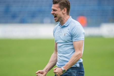 Dortmund baut Trainerteam um: Piszczek kommt, Bender geht Dortmund baut Trainerteam um: Piszczek kommt, Bender geht
