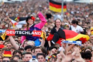 UEFA: Über 3,3 Millionen besuchen die EM-Fanzonen