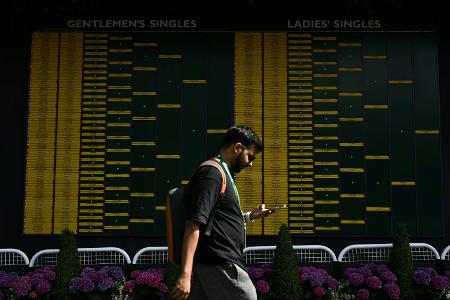Wimbledon: Zverev und Kerber erst am Dienstag im Einsatz Wimbledon: Zverev und Kerber erst am Dienstag im Einsatz