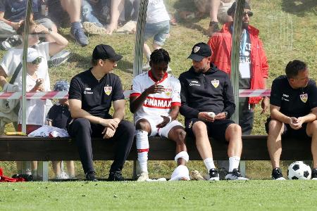 VfB-Neuzugang Diehl bei Testsieg verletzt ausgewechselt